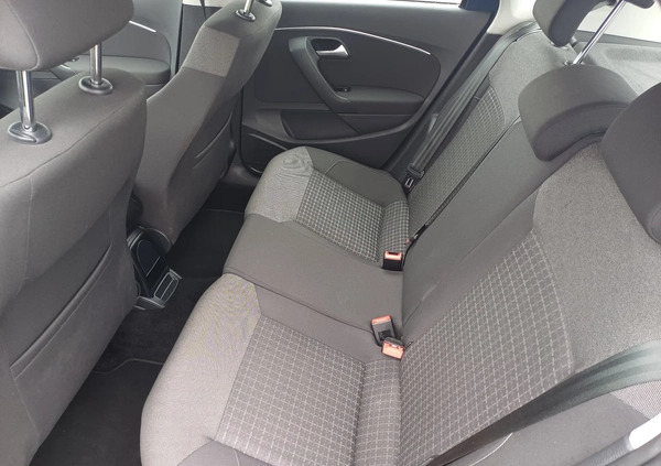 Volkswagen Polo cena 28900 przebieg: 173000, rok produkcji 2014 z Koło małe 742